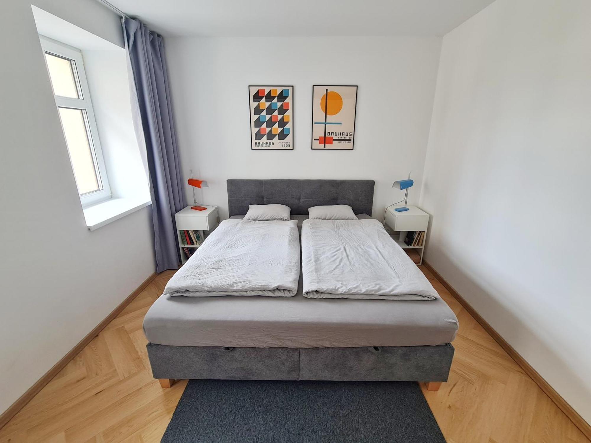 Beautiful New Apt In Old Town Near Train Station - Free Parking Pressburg Exterior foto